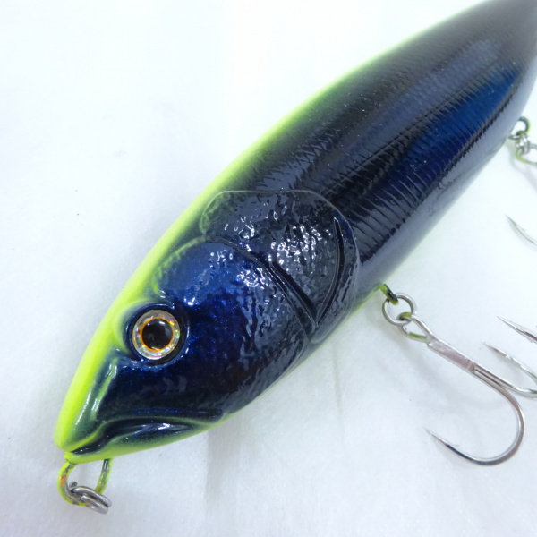 ヒュージペンシル ウォーカー